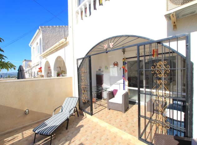 Resale - Townhouse * - Benijofar *