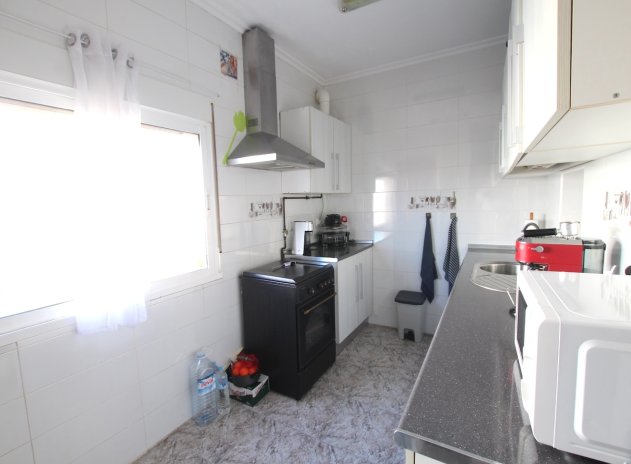 Resale - Townhouse * - Benijofar *