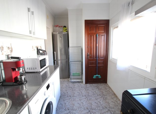 Resale - Townhouse * - Benijofar *