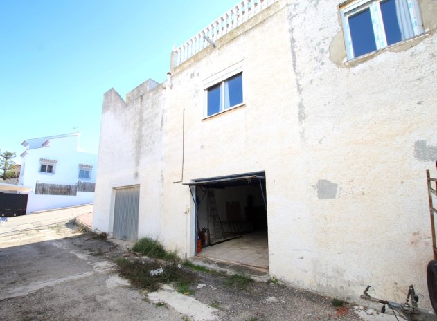 Resale - Townhouse * - Benijofar *