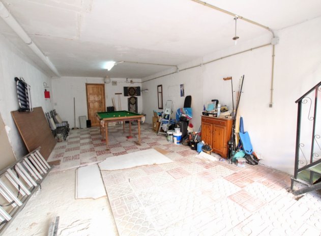 Resale - Townhouse * - Benijofar *