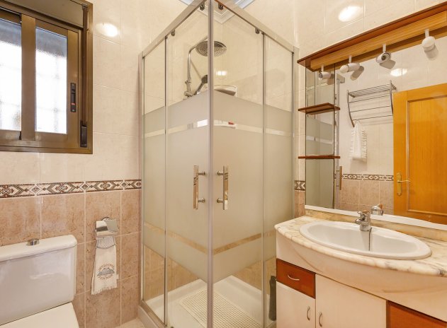 Revente - Villa - Bigastro