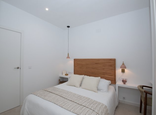 Herverkoop - Rijwoning - Torrevieja - El chaparral