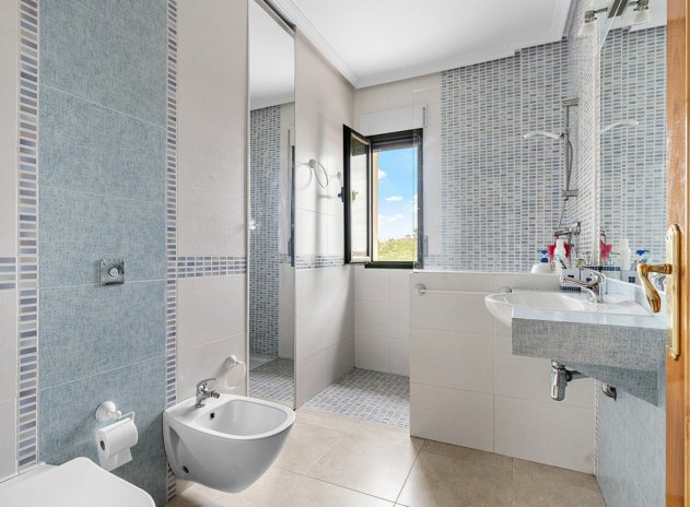 Herverkoop - Villa - Alicante - Rebolledo