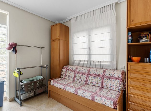 Herverkoop - Villa - Alicante - Rebolledo