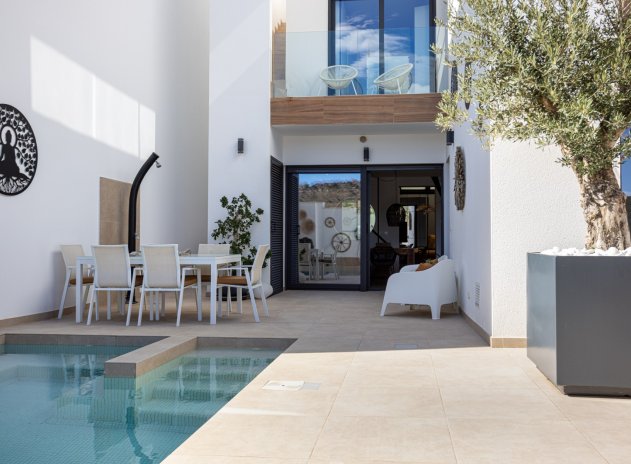 Herverkoop - Rijwoning - Benijofar