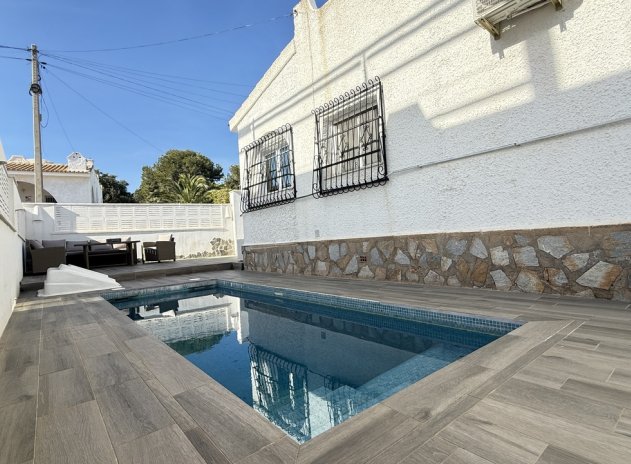 Herverkoop - Villa - Villamartin - Villamartín