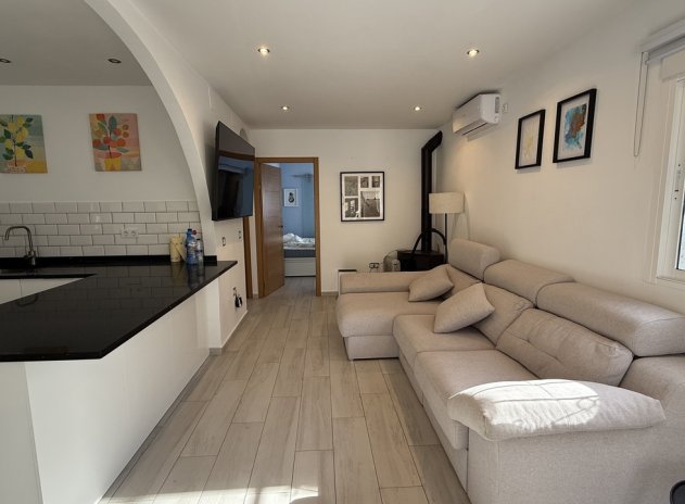 Herverkoop - Villa - Villamartin - Villamartín