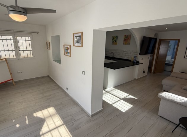 Herverkoop - Villa - Villamartin - Villamartín