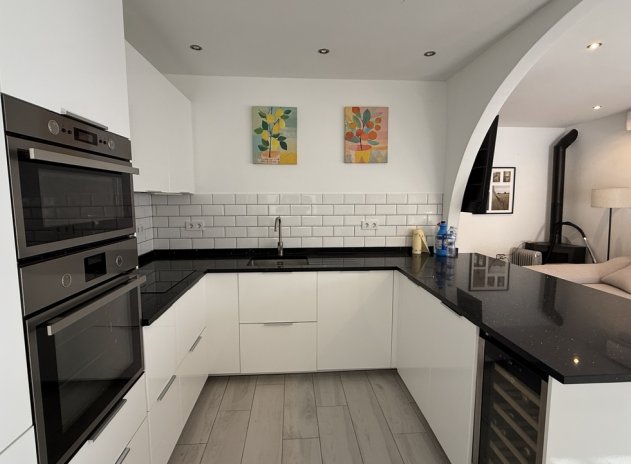 Herverkoop - Villa - Villamartin - Villamartín