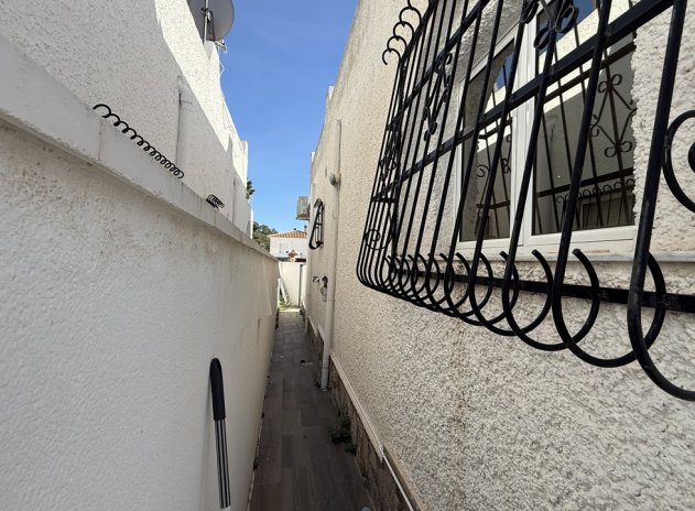 Herverkoop - Villa - Villamartin - Villamartín