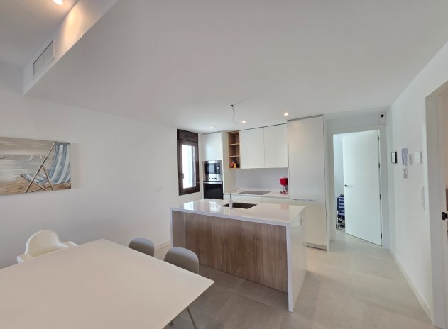 Resale - Apartment / Flat * - Pilar de la Horadada *