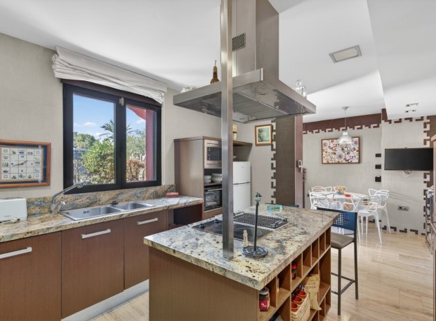 Revente - Villa - Santa Pola