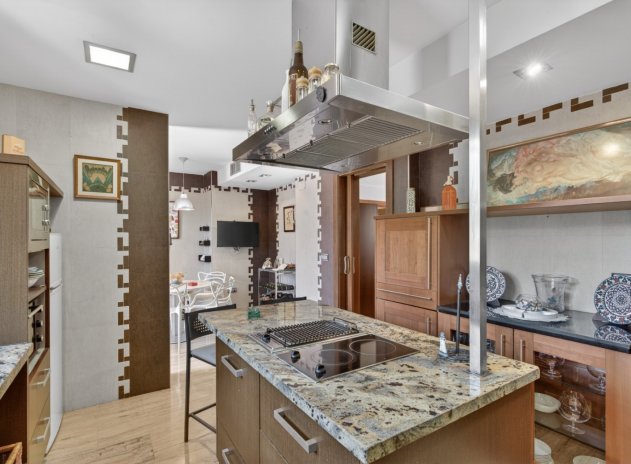 Revente - Villa - Santa Pola