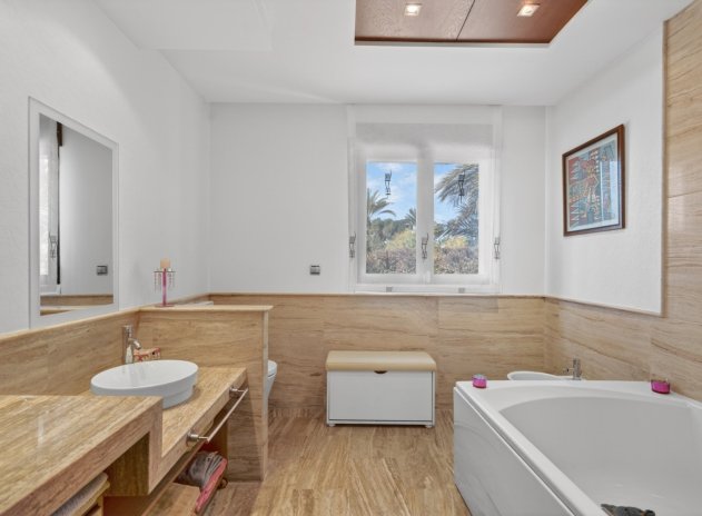 Revente - Villa - Santa Pola