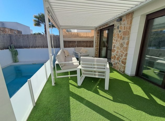 Revente - Villa - Cabo Roig
