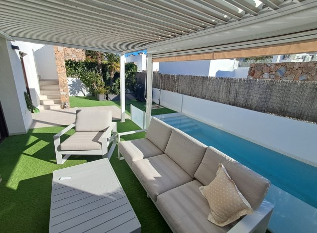 Revente - Villa - Cabo Roig