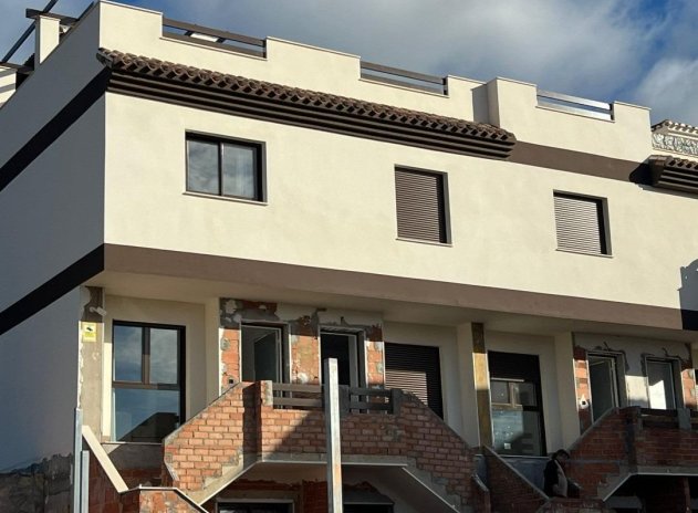 New Build - Townhouse * - La Union * - centro