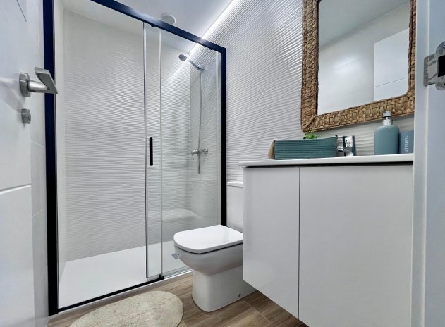 Herverkoop - Appartement - Torrevieja - Punta Prima