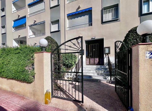 Herverkoop - Appartement - Torrevieja - Punta Prima