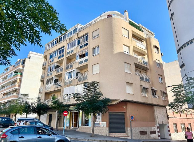 Wiederverkauf - Wohnung - Torrevieja