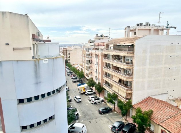 Wiederverkauf - Wohnung - Torrevieja