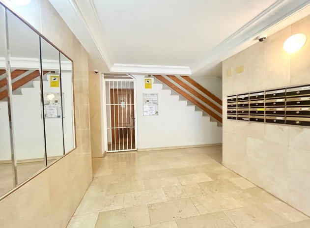 Wiederverkauf - Wohnung - Torrevieja