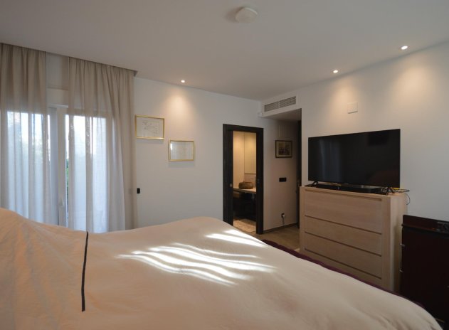 Wiederverkauf - Villa - Algorfa - La Finca Golf