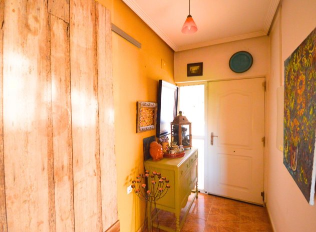 Wiederverkauf - Villa - Catral