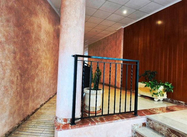 Resale - Apartment / Flat * - Almoradi