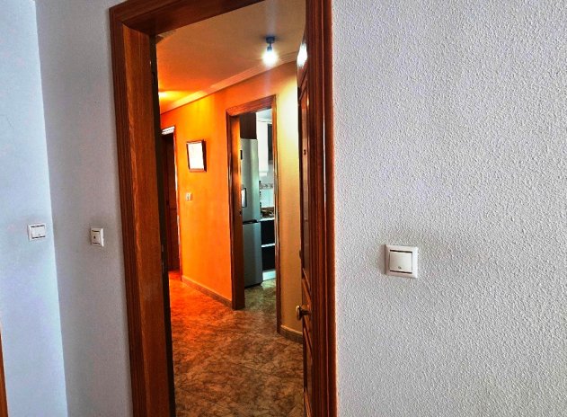 Resale - Apartment / Flat * - Almoradi