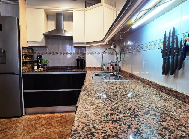 Resale - Apartment / Flat * - Almoradi