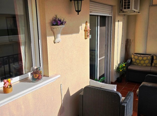 Resale - Apartment / Flat * - Almoradi