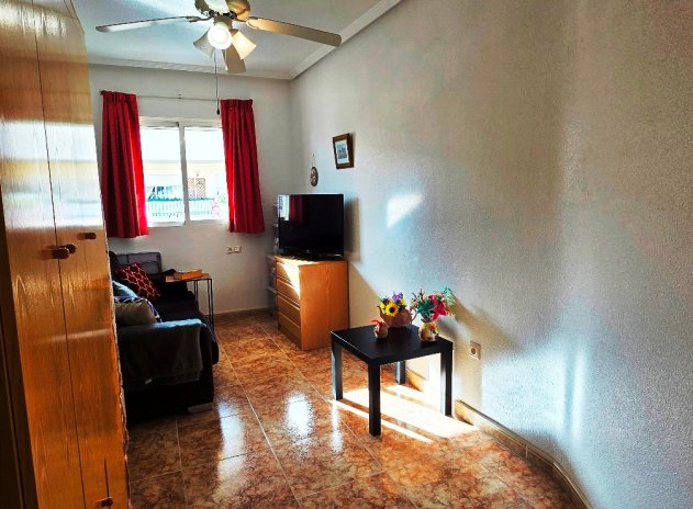 Resale - Apartment / Flat * - Almoradi