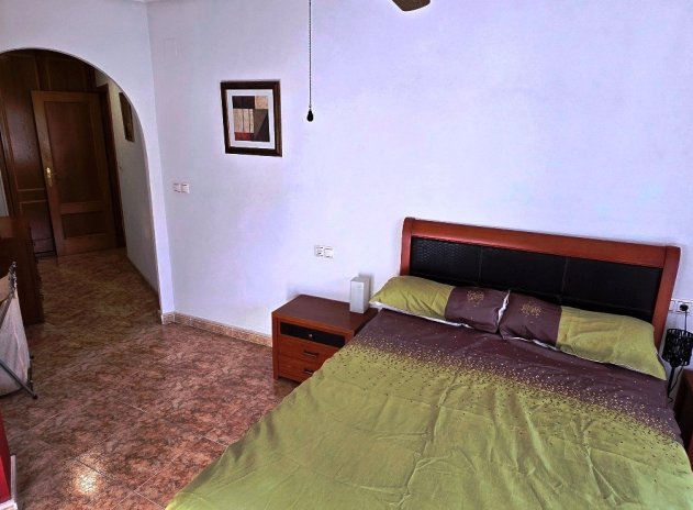 Resale - Apartment / Flat * - Almoradi