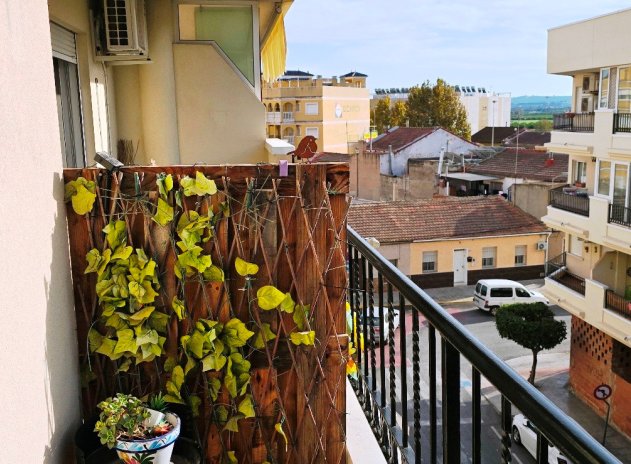 Resale - Apartment / Flat * - Almoradi