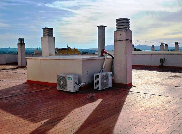 Resale - Apartment / Flat * - Almoradi