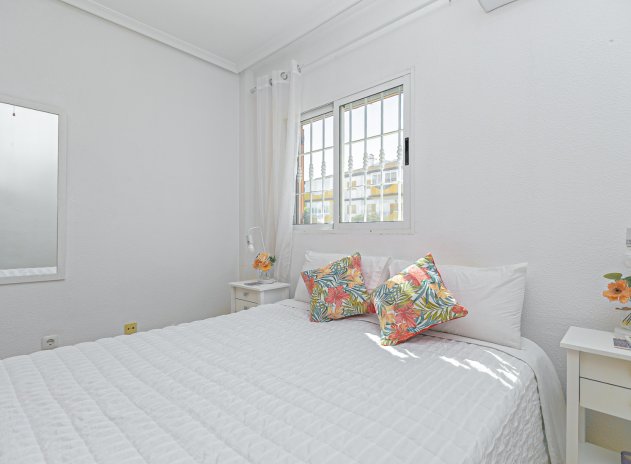 Reventa - Villa - Mil Palmeras - Riomar