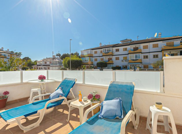 Reventa - Villa - Mil Palmeras - Riomar