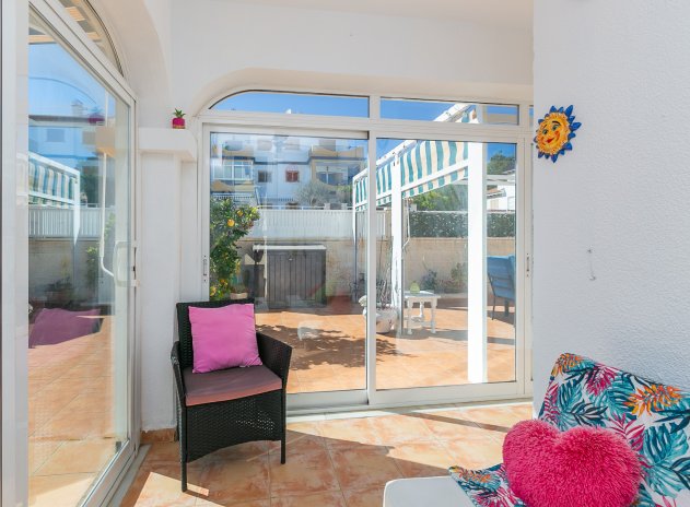 Reventa - Villa - Mil Palmeras - Riomar