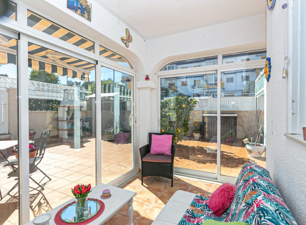 Reventa - Villa - Mil Palmeras - Riomar