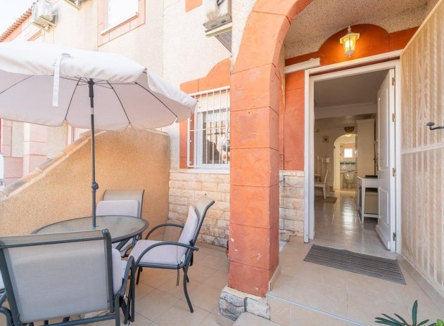 Resale - Townhouse * - Orihuela Costa * - Playa Flamenca *