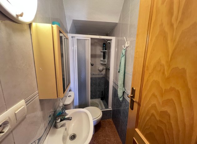 Resale - Villa * - Orihuela * - Entre Naranjos *