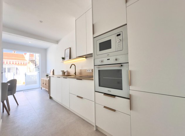 Herverkoop - Appartement - Torrevieja - La Siesta