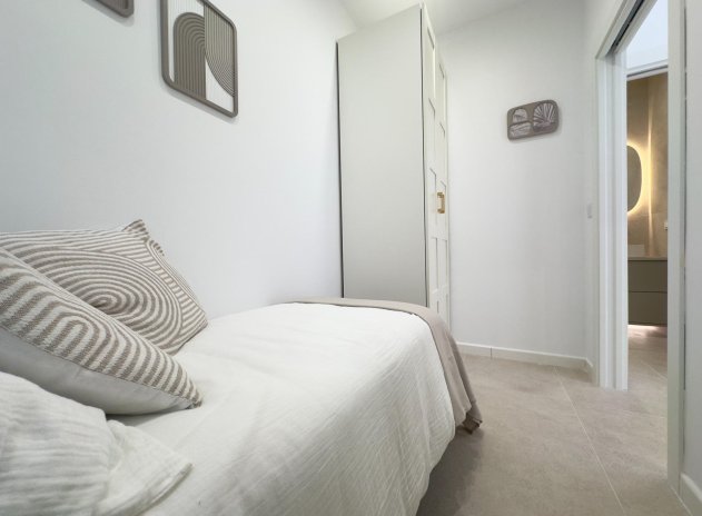 Herverkoop - Appartement - Torrevieja - La Siesta