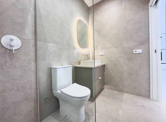 Herverkoop - Appartement - Torrevieja - La Siesta