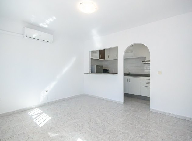 Revente - Villa - San Miguel de Salinas