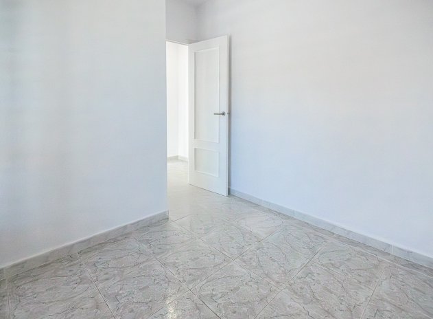 Revente - Villa - San Miguel de Salinas