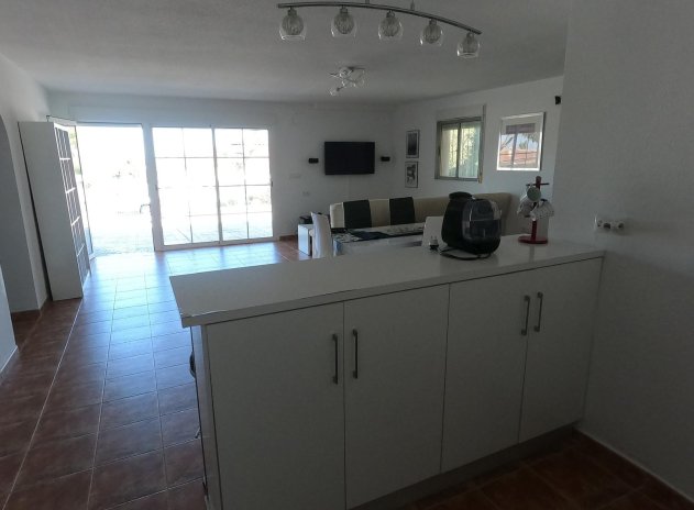 Resale - Villa * - Algorfa *