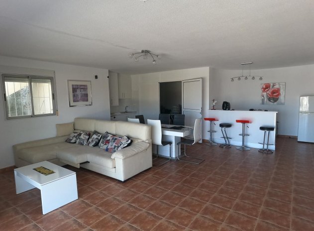 Resale - Villa * - Algorfa *